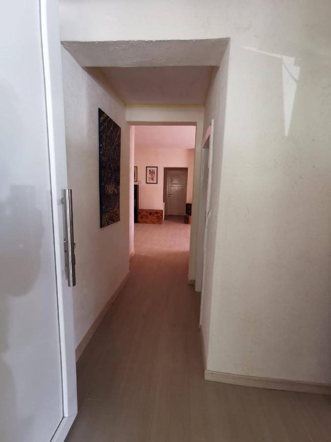 Apartment Nera Оміш Екстер'єр фото